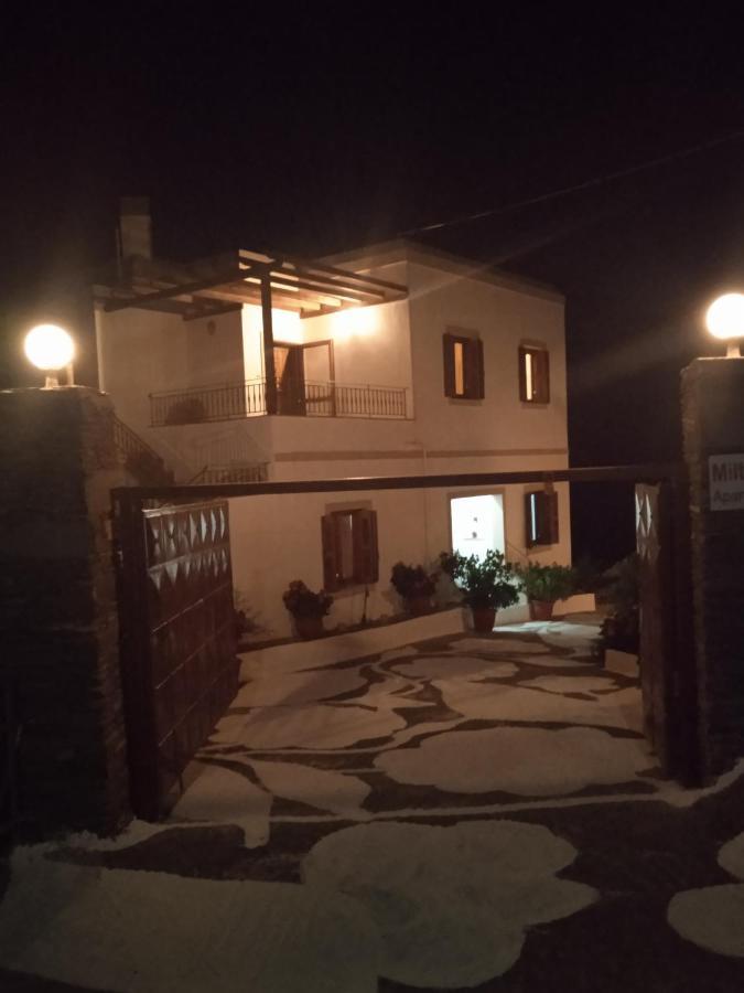 Miltiadis Apartments Sineti Kültér fotó